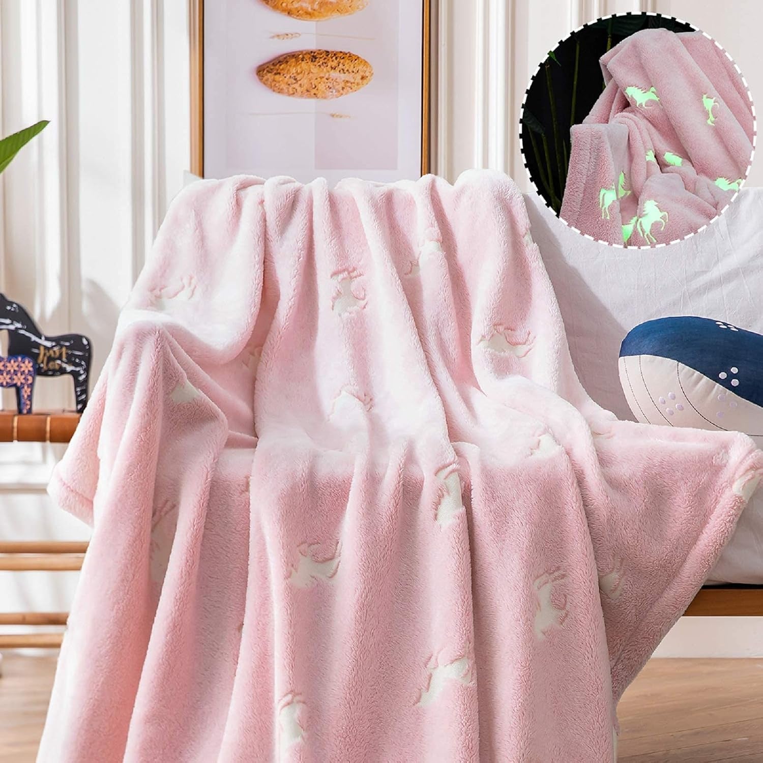 Flannel Glowing Throw Blanket Unicorn Soft Pink Kids Lightweight Comfy Luminious Blanket Glow in the Dark