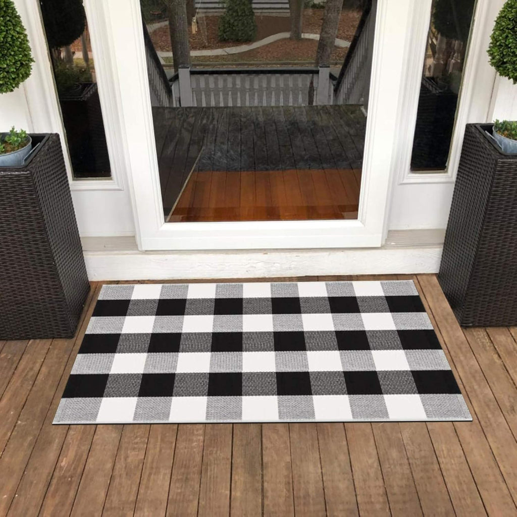 Cotton Buffalo Plaid Check Rug Black and White Rug Outdoor Porch Rugs Hand-Woven Braided Rug Farmhouse Rug Gingham Rug 27.5"X43.3"