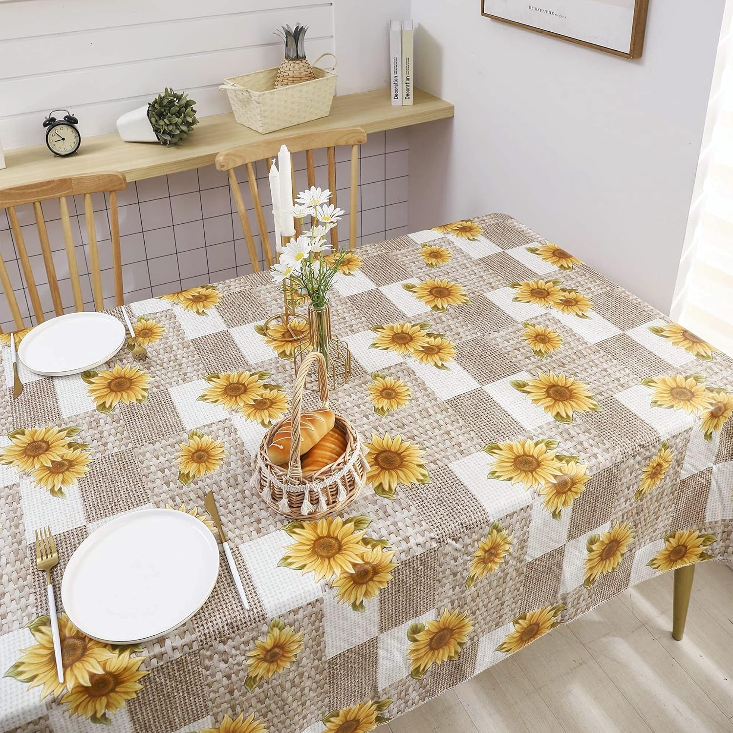 Vinyl Flannel Backed Tablecloth Waterproof Oil-Proof Square PVC Table Cloth Stain-Resistant Wipeable Indoor/Outdoor Picnic, BBQ and Dining Table Cover